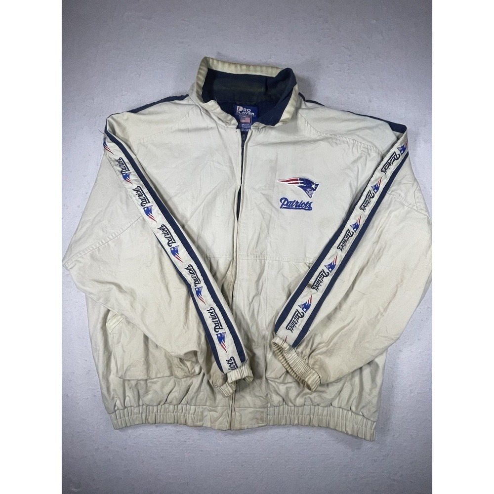 Vintage 90s EXTREMELY RARE Pro Player New England Patriots Jacket Mens Large NFL